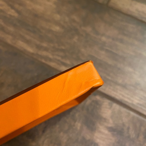 Hermes Gift Tie Box, lid only Authentic, 15” x 5” x 1” - Picture 5 of 5